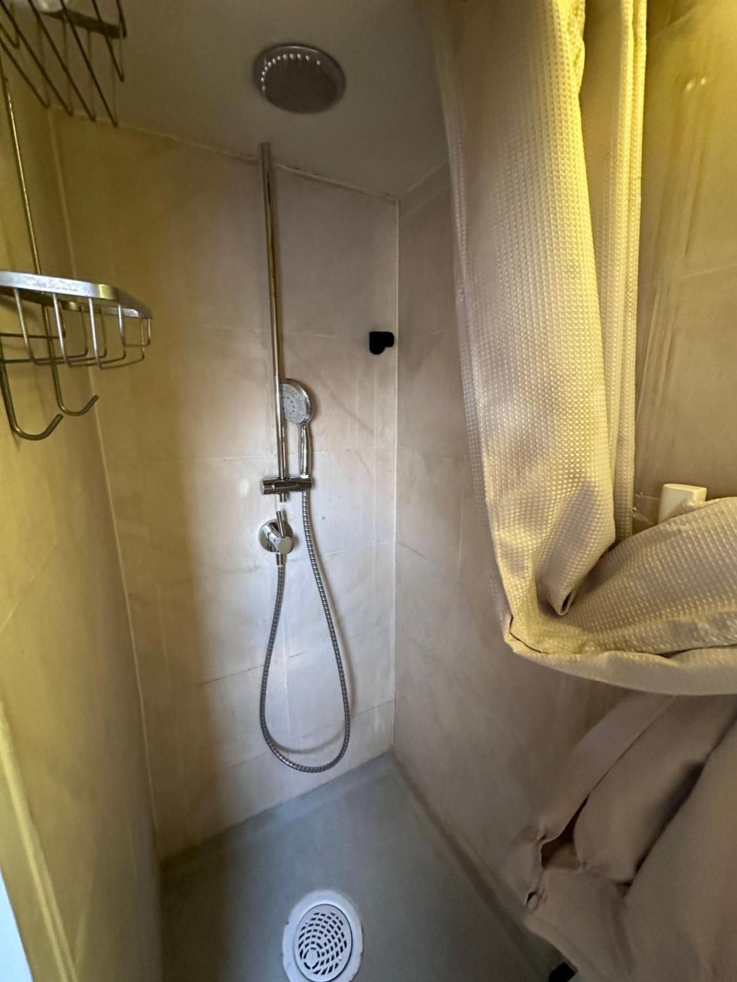 Appartement Marais Rooftop Studio - Metro Filles Du Calvaire à Paris Extérieur photo